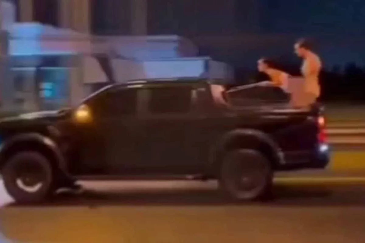 Thailand Pickup Truck Video Sex Tape Is Hot Viral Today