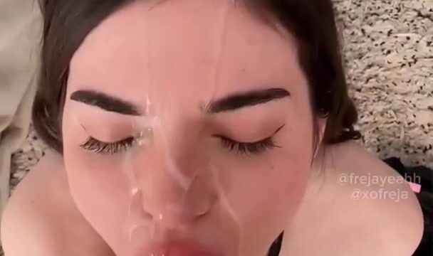 XoFreja – Hot Schoolgirl Gets Fucked And Cums On Face