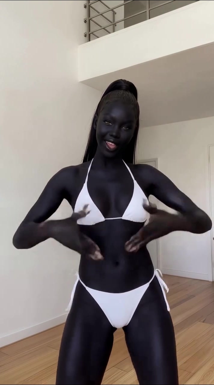 Kia Tyller – Tell Me Which Girl Can Be Hotter Than Her?