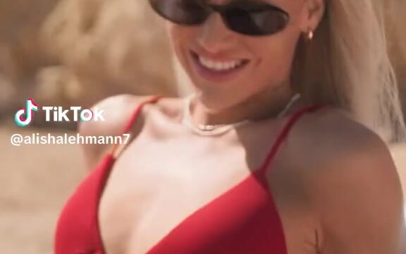 Alisha Lehmann Shows Off Her Sexy Body On The Beach