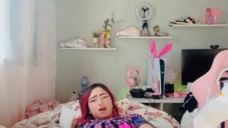 Amiichan Aka Amizinha_X Masturbated Naked Using A Dildo